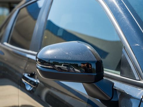 Certified 2025 Honda HR-V Sport image 12