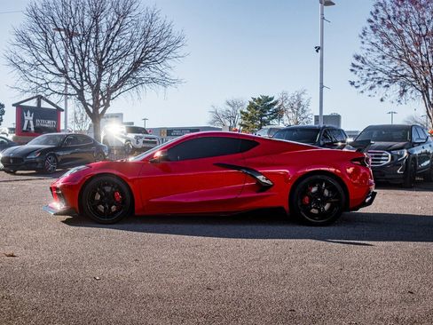 Used 2021 Chevrolet Corvette Stingray Premium Cpe w/ Z51 Performance Package image 4