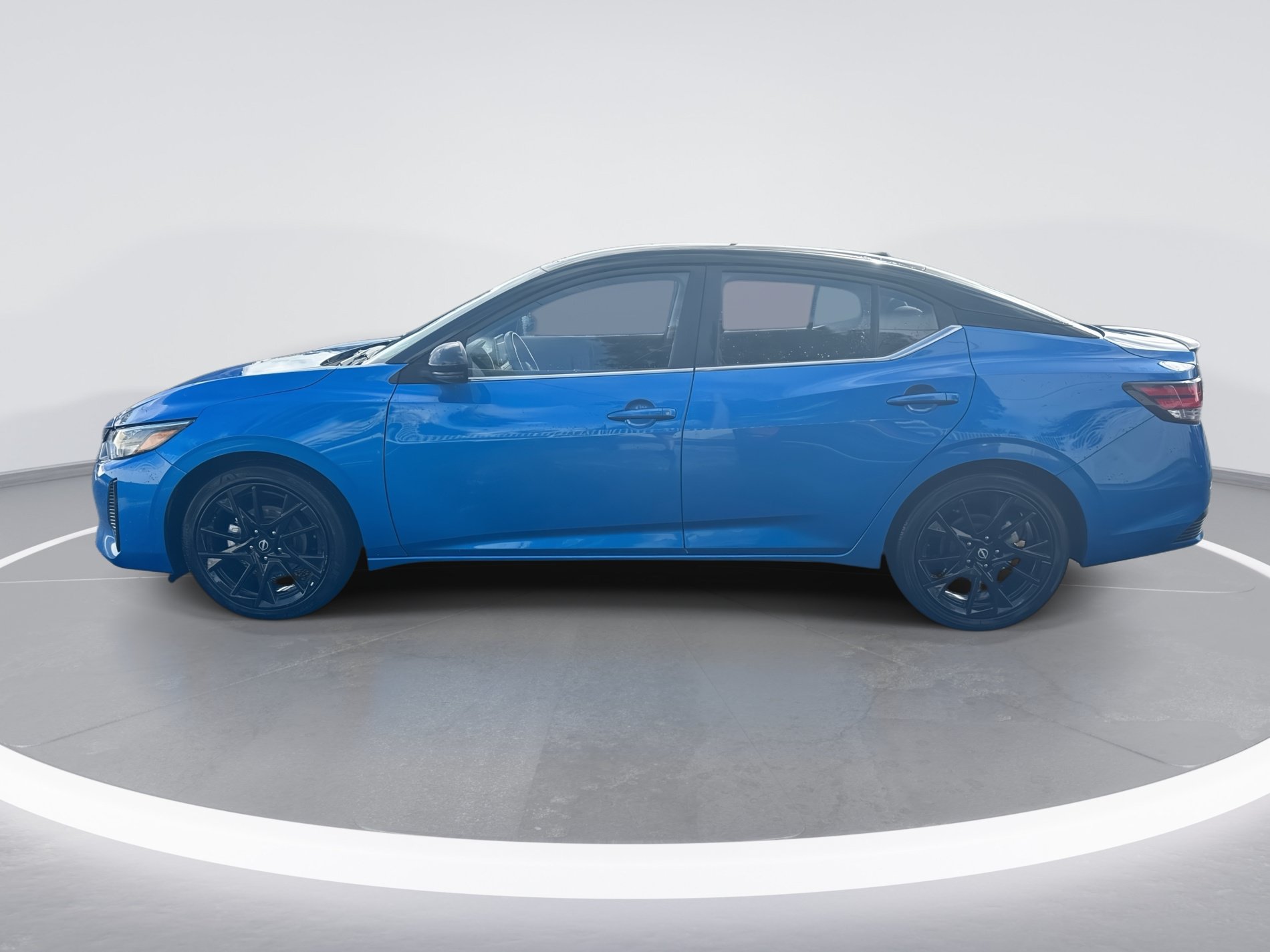 Certified 2025 Nissan Sentra SR w/ Midnight Edition FWD image 7