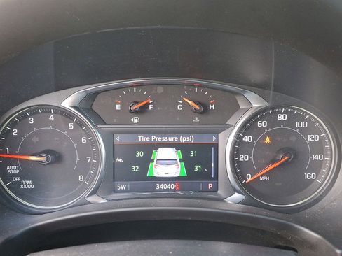 Used 2023 GMC Terrain SLT w/ Elevation Edition image 12