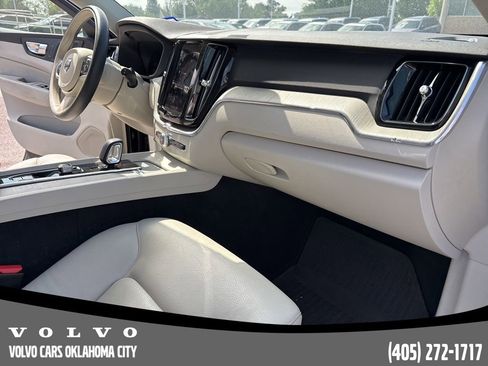 Used 2023 Volvo XC60 B5 Plus w/ Climate Package image 20
