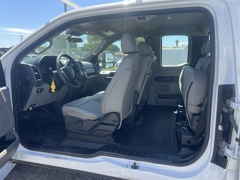 Used 2020 Ford F350 XL w/ Power Equipment Group RWD image 7