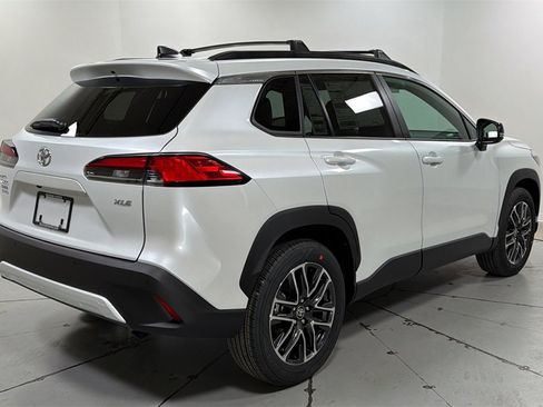 New 2026 Toyota Corolla Cross XLE image 5