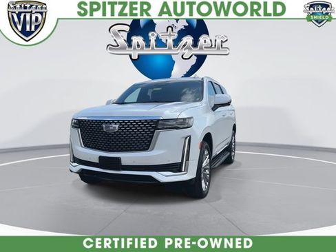 Used 2021 Cadillac Escalade Premium Luxury AWD/4WD image 4