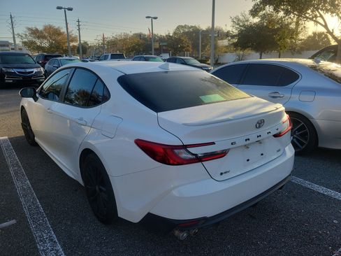 Certified 2025 Toyota Camry SE image 19