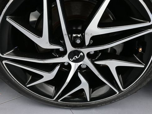 Used 2022 Kia Stinger GT-Line image 42