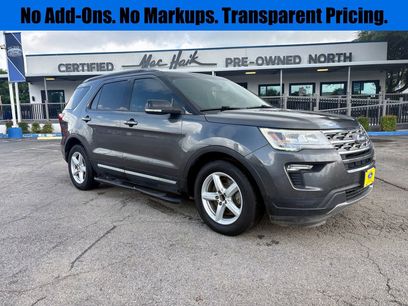 Used 2018 Ford Explorer XLT w/ Equipment Group 201A