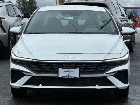 New 2026 Hyundai Elantra Blue image 9