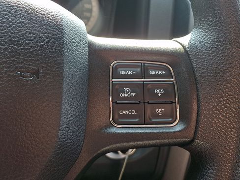 Used 2019 RAM 1500 Express w/ Express Value Package RWD image 22