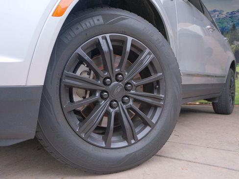 Used 2019 Cadillac XT5 FWD image 45