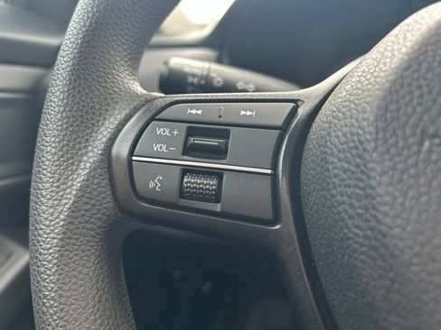 Used 2024 Honda Accord EX image 18