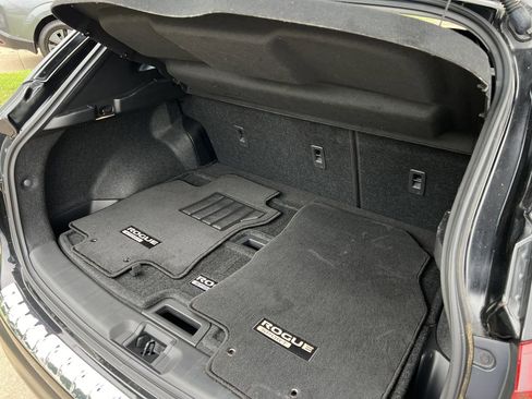 Used 2022 Nissan Rogue Sport SL FWD image 26