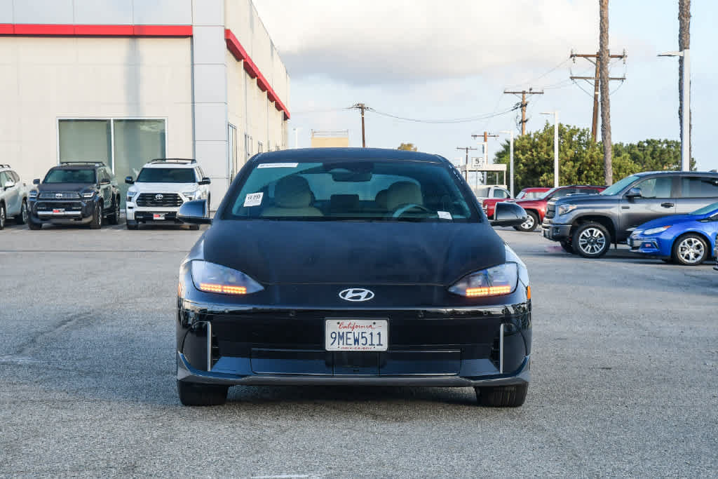 Used 2024 Hyundai Ioniq 6 SEL RWD image 2