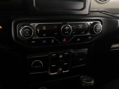 Certified 2023 Jeep Wrangler Unlimited image 20