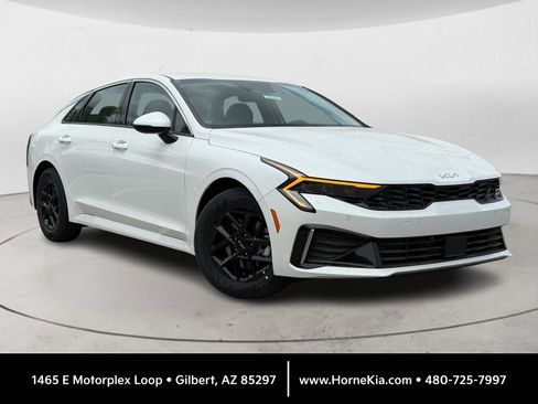 New 2025 Kia K5 LXS image 1