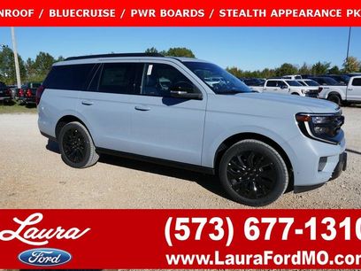 New 2025 Ford Expedition Platinum w/ Stealth Appearance Package