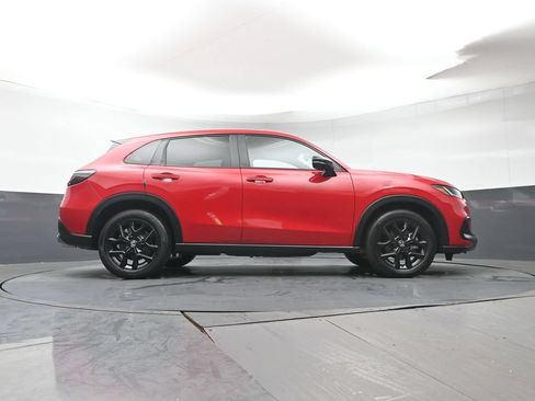 Used 2024 Honda HR-V Sport image 30