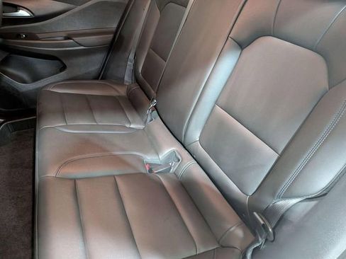 Used 2024 Buick Envista Sport Touring w/ Convenience I Package FWD image 24
