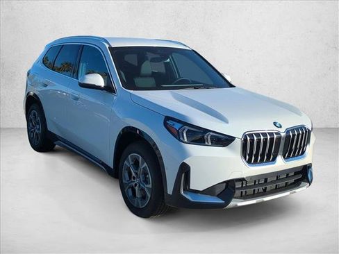 New 2026 BMW X1 xDrive28i AWD/4WD image 7