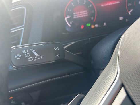 New 2026 Volkswagen Atlas Cross Sport SEL R-Line image 19