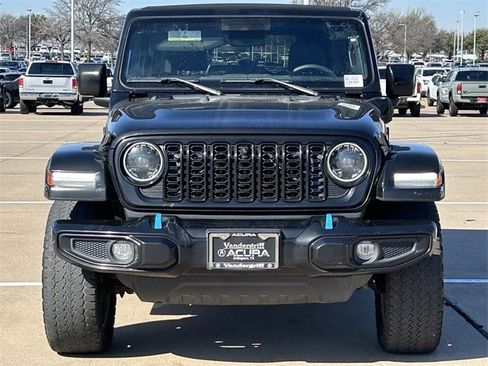 Used 2024 Jeep Wrangler High Altitude image 9