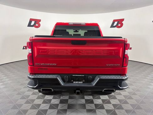 Used 2019 Chevrolet Silverado 1500 Custom Trail Boss w/ Custom Convenience Package AWD/4WD image 6