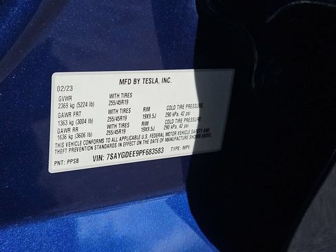 Used 2023 Tesla Model Y Long Range AWD/4WD image 32