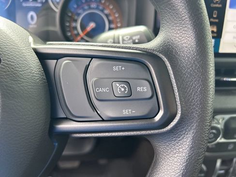 New 2026 Jeep Gladiator Sport AWD/4WD image 40