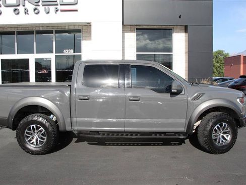 Used 2018 Ford F150 Raptor w/ Equipment Group 802A Luxury AWD/4WD image 11
