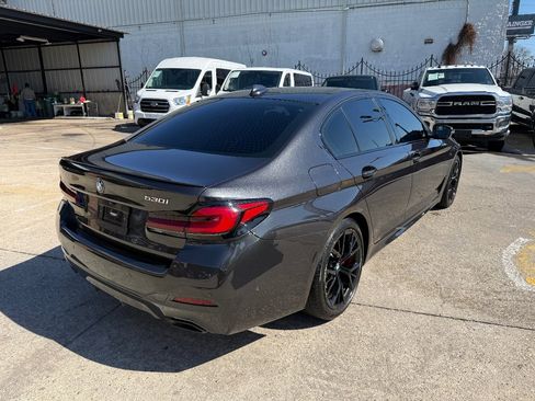Used 2023 BMW 530i w/ M Sport Package image 4