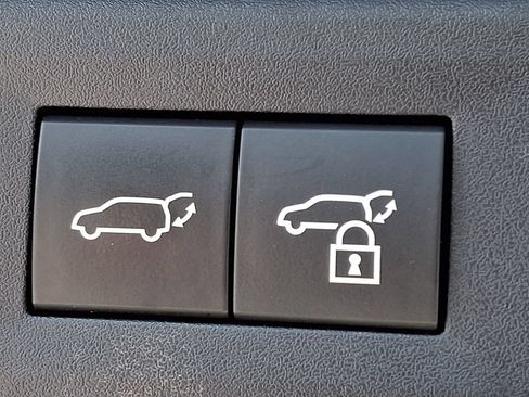 Used 2024 Lexus NX 350h AWD image 31