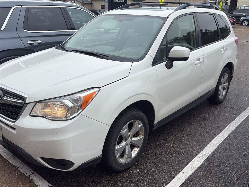 Used 2016 Subaru Forester 2.5i Premium w/ All-Weather Package AWD/4WD image 2