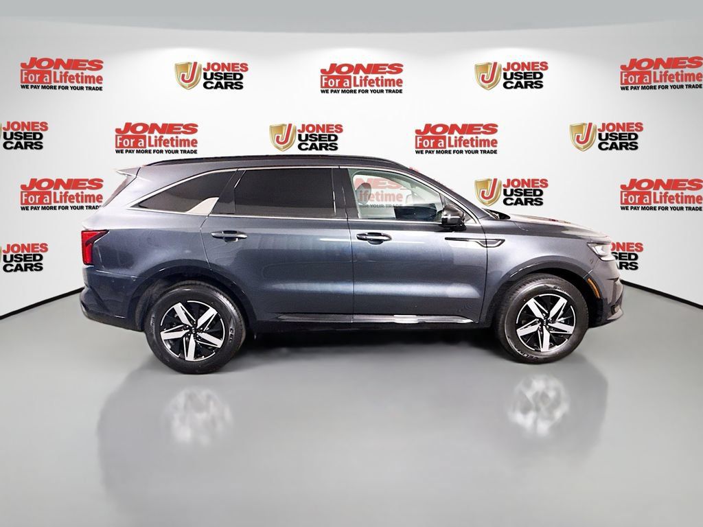 Used 2021 Kia Sorento EX w/ Panoramic Sunroof Package AWD/4WD image 17
