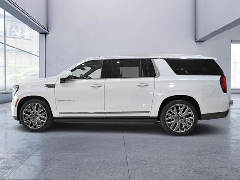 Used 2026 GMC Yukon XL Denali Ultimate AWD/4WD image 2