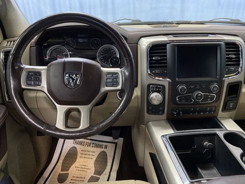 Used 2015 RAM 1500 Laramie w/ Convenience Group image 31