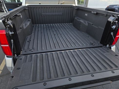 Certified 2025 Toyota Tacoma TRD Off-Road image 23