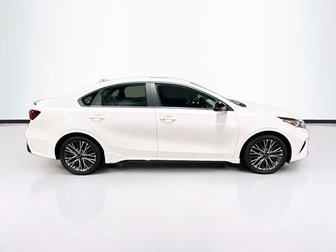 Used 2023 Kia Forte GT-Line w/ GT-Line Premium Package image 8