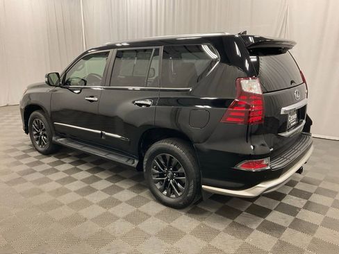 Used 2017 Lexus GX 460 image 5