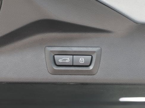 Used 2026 BMW X5 sDrive40i RWD image 10
