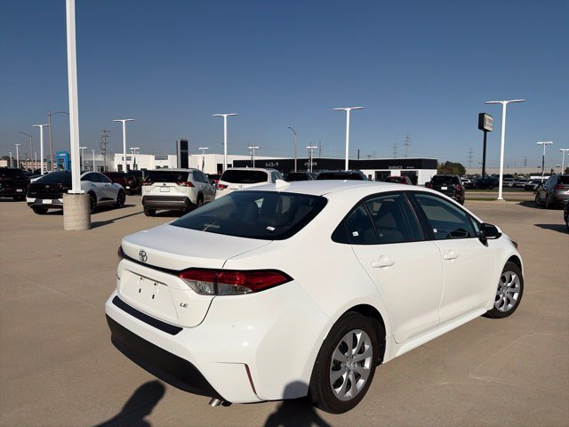 Used 2024 Toyota Corolla LE FWD image 7