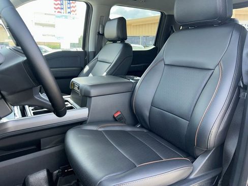 New 2026 Ford F250 Lariat w/ FX4 Off-Road Package image 12