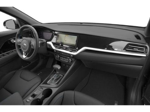 Used 2021 Kia Niro Touring SE FWD image 18