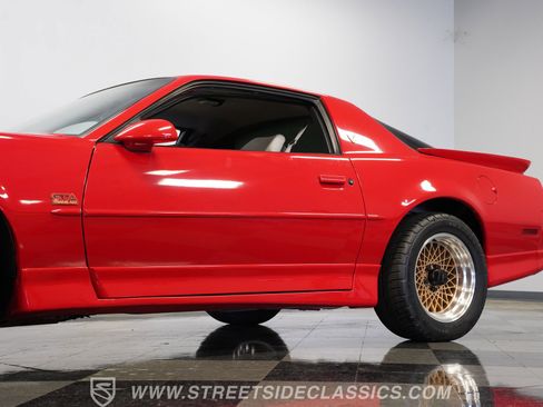 Used 1988 Pontiac Firebird Trans Am RWD image 23