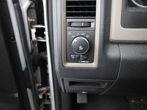 Used 2012 RAM 1500 Express image 11