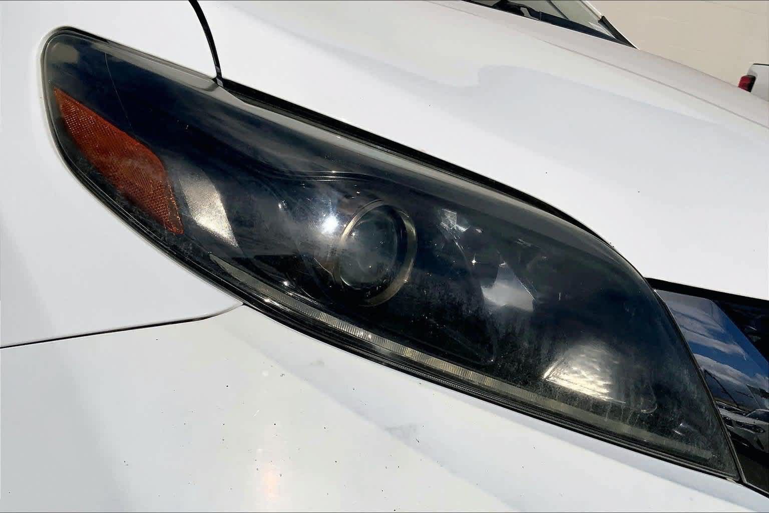 Used 2015 Toyota Sienna SE FWD image 31