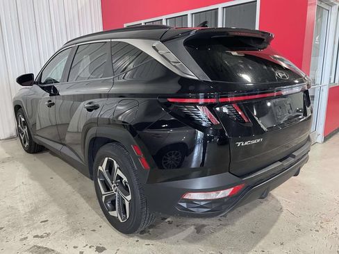 Used 2022 Hyundai Tucson SEL w/ Convenience + Premium Package FWD image 3