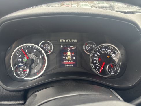 Used 2024 RAM 2500 Big Horn image 21