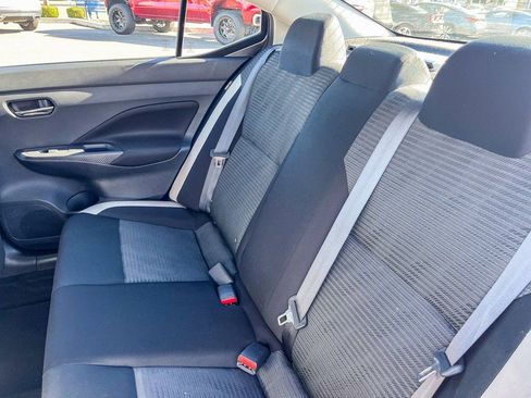 Used 2022 Nissan Versa SV w/ Trunk Package image 37