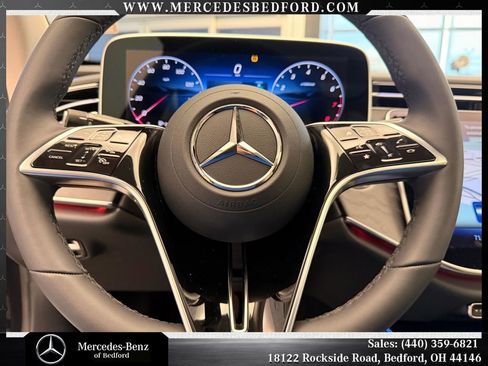 Used 2026 Mercedes-Benz E 350 4MATIC Sedan image 11