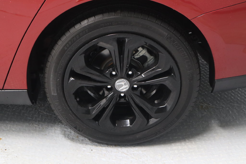 Used 2023 Honda Accord EX image 12